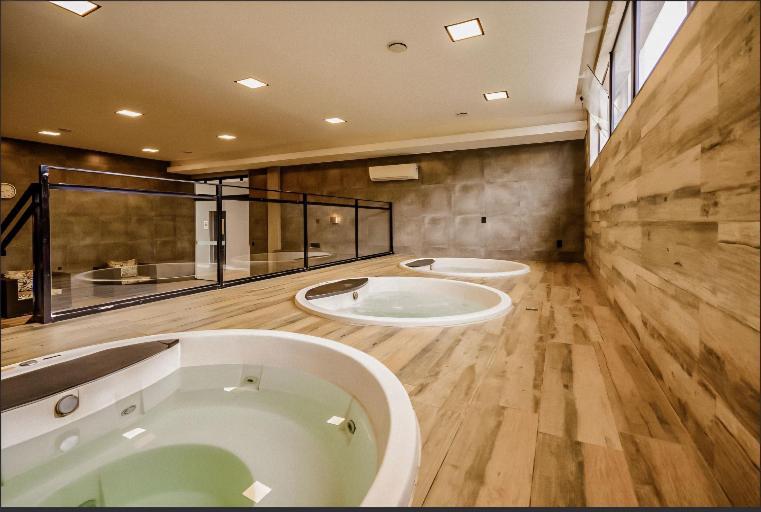 Quarto Hotel Beto Carrero Penha Bagian luar foto